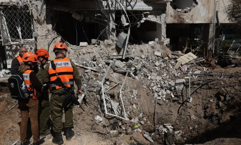 Iran war rages as oil and stock markets grapple with conflicting messages from Trump and Tehran