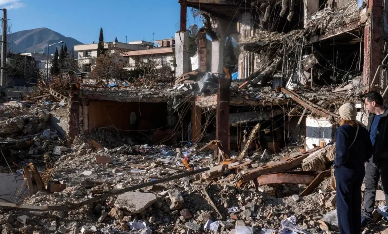 Iran war, rising gas prices fuel economic concerns; most say conflict not going well, don't want regime left in power, CBS News poll finds