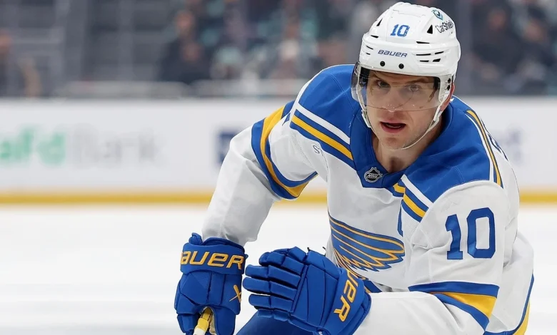 Islanders trade for Blues center Brayden Schenn