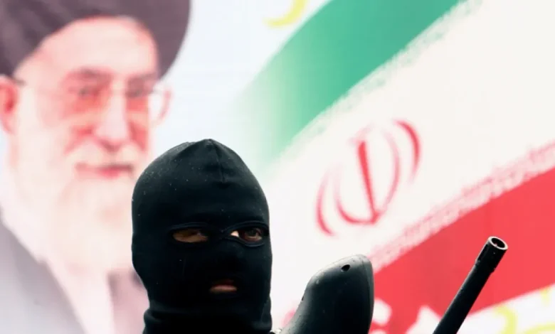 Israel bombs Basij checkpoints in Tehran as US, Iran trade fire and jabs