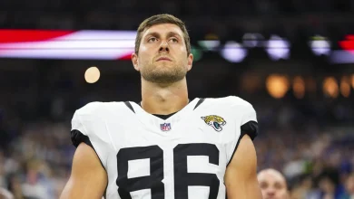 Jaguars release TE Johnny Mundt