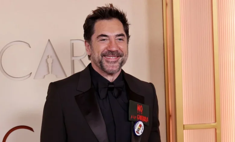 Javier Bardem Says 'No War And Free Palestine' On Oscars Stage