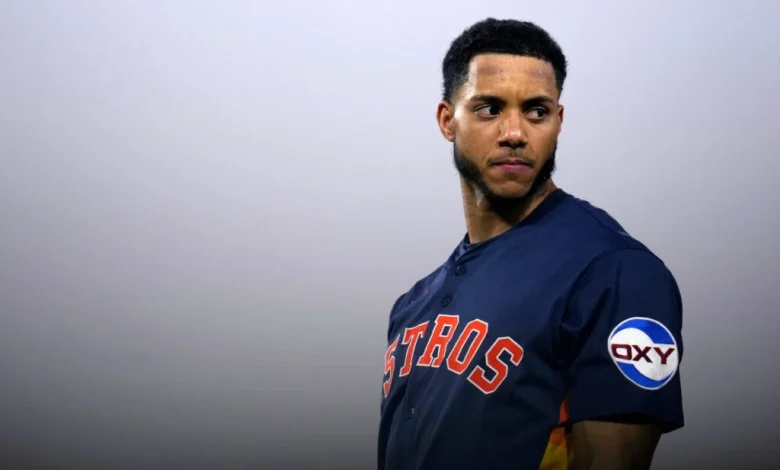 Jeremy Peña Diagnosed With Finger Fracture