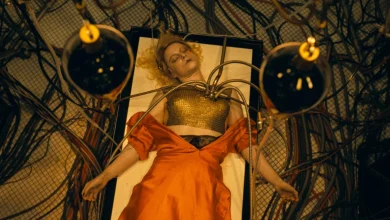 Jessie Buckley in Maggie Gyllenhaal Horror