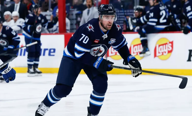 Jets Deal Tanner Pearson For Late Round Pick