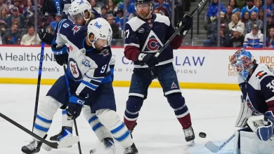 Jets knock off Avalanche with controversial late goal, stop Colorado’s winning streak at four games