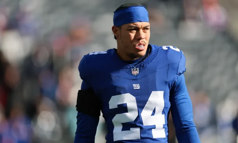 Jets poach from New York Giants, agree to terms with Dane Belton