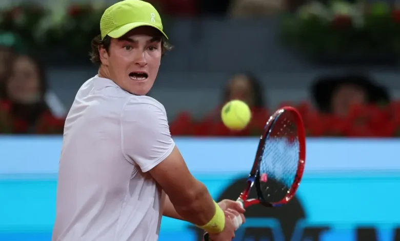 João Fonseca x Jannik Sinner: veja o horário do jogo e onde assistir