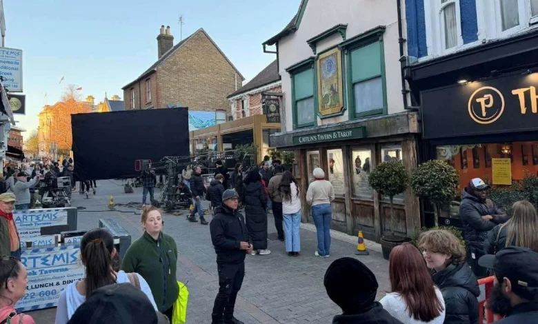 Johnny Depp spotted filming in town centre restaurant and bar