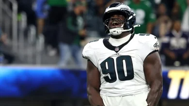 Jordan Davis, Eagles reportedly agree to 3-year contract extension