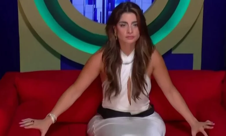 Julia reacciona con cautela en la Nominación de La Casa de los Famosos 6