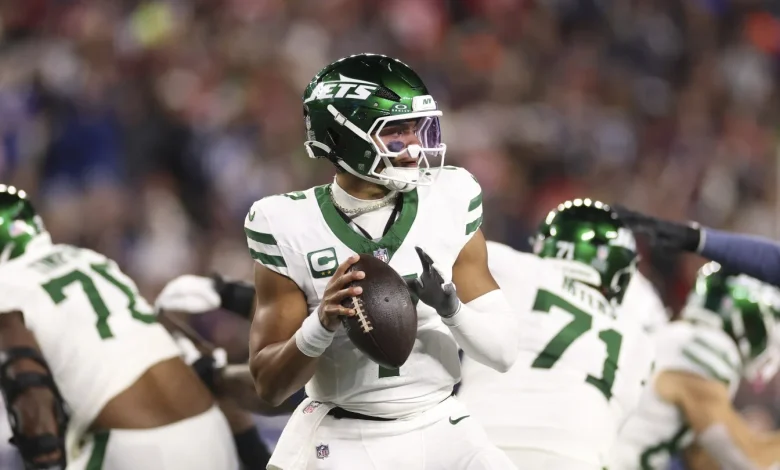 Justin Fields trade is a win-win-win for Chiefs, Jets, Fields