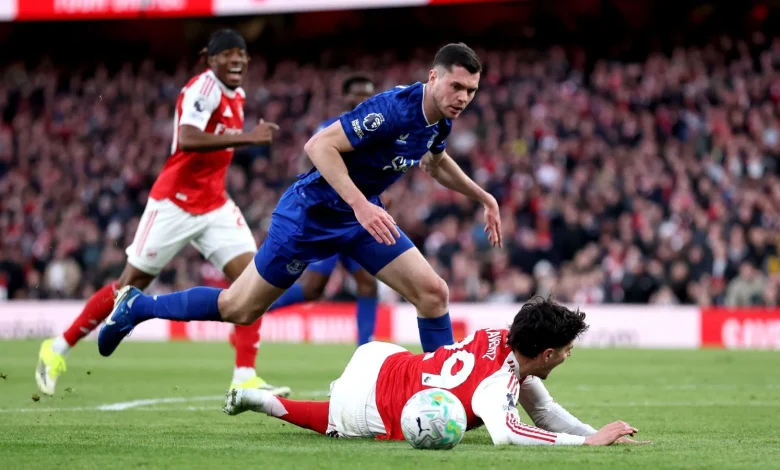 Kai Havertz penalty call: Jamie Redknapp brands VAR inaction a disgrace as Arsenal denied spot-kick against Everton