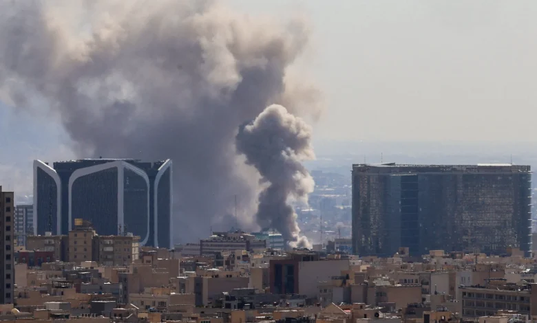 Kaine to force Senate vote on Iran war, which Trump warns could last 'weeks'