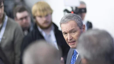 Kentucky AD Mitch Barnhart expected to retire after 24 years at school