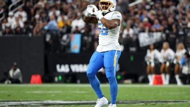 Khalil Mack returning to Chargers, looking for elusive playoff win