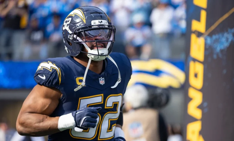 Khalil Mack stays with Chargers on a one-year deal