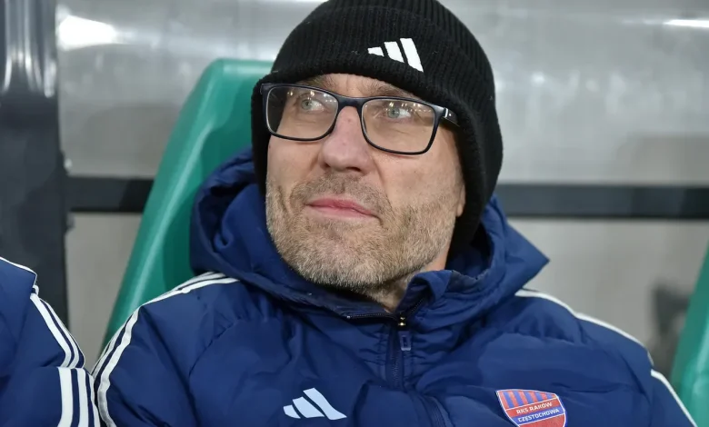 Kilka godzin do meczu Legia - Raków. Nagle takie wieści o Papszunie