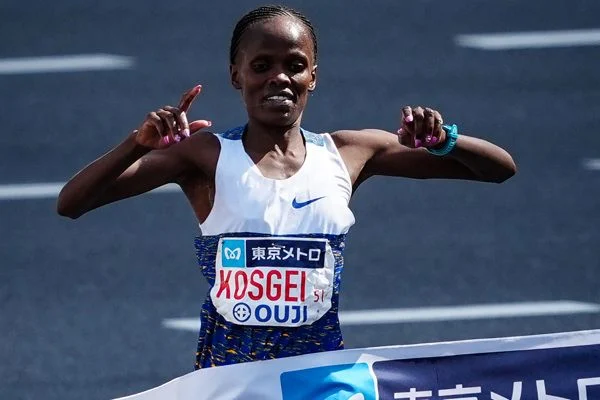 Kosgei runs Asian all-comers' record, Takele retains title in Tokyo | REPORT