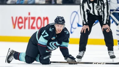 Kraken’s Jaden Schwartz exits game after taking skate to face