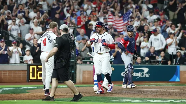 Kyle Schwarber Leads Team USA To 9-1 World Baseball Classic Win Over Britain