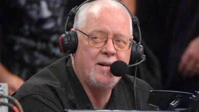 Lakers’ PA announcer Lawrence Tanter misses game because of ‘health matter’