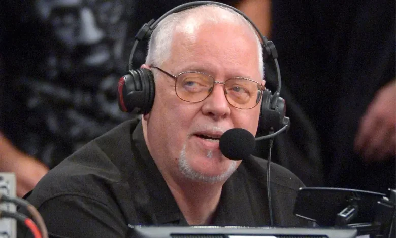 Lakers’ PA announcer Lawrence Tanter misses game because of ‘health matter’