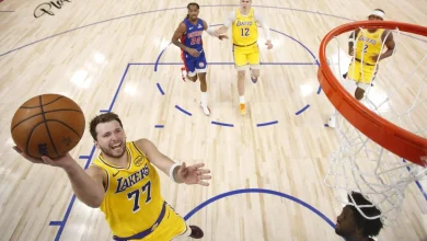 Lakers lose their winning streak, but gain more evidence that they’re for real