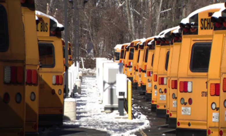 Lawmakers consider bill that would prevent MCPS from extending school calendar due to snow days
