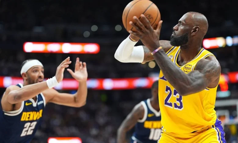 LeBron James breaks Kareem Abdul-Jabbar’s NBA record for career field goals