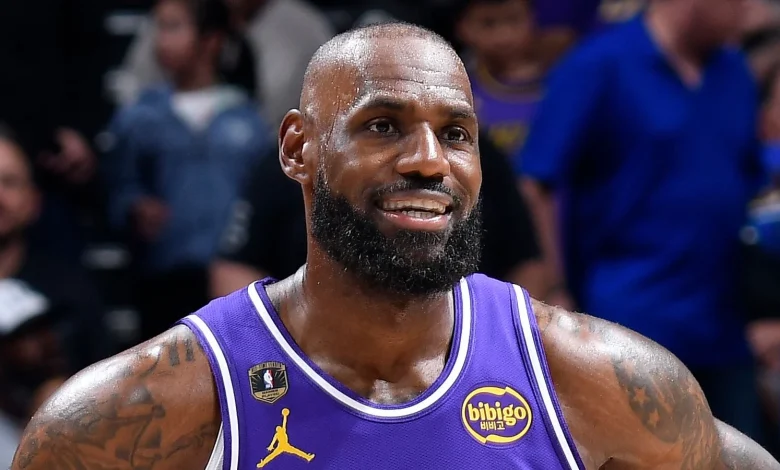 LeBron James breaks NBA record for most games played as Kevin Durant passes Michael Jordan on points list
