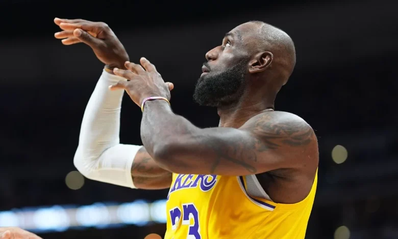 LeBron James passes Kareem Abdul-Jabbar for most made FG in NBA history