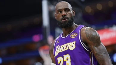 LeBron James ties Robert Parish for most games played in NBA history