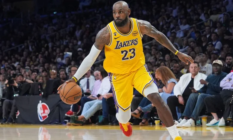LeBron to miss second straight game as Lakers host Knicks
