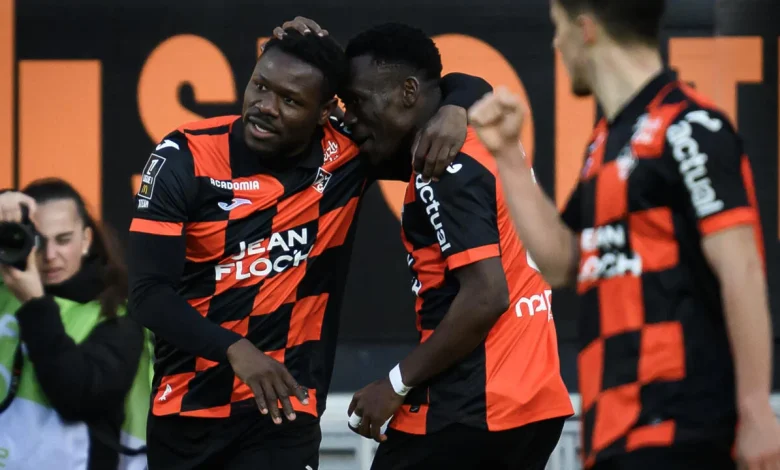 Lens suffer blow to title hopes with Lorient loss
