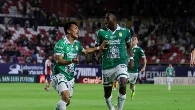 León gana con gol en el 90+4' y mantiene sueño de Liguilla