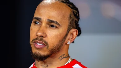 Lewis Hamilton: Ferrari driver 'wants to understand' Mercedes advantage after rivals dominated Australian GP qualifying