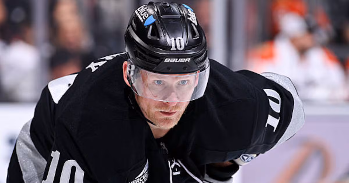 Lightning acquire F Perry from Kings for second-round pick