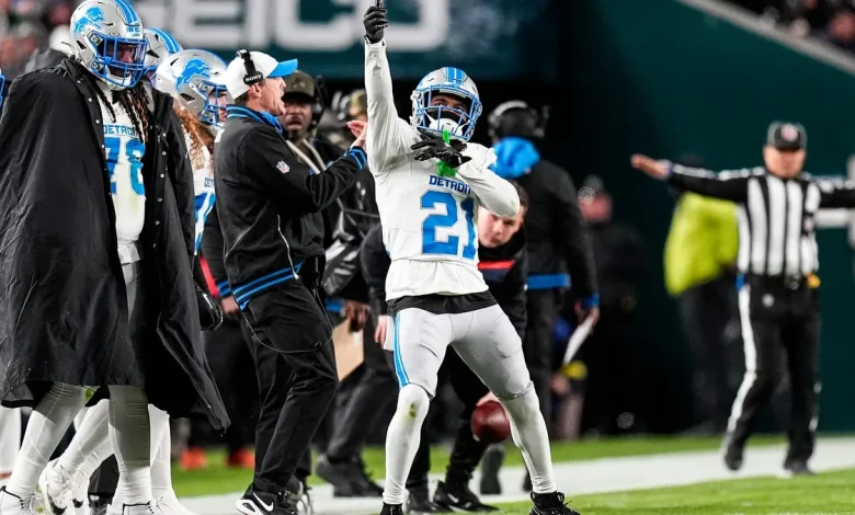 Lions' Amik Robertson agrees to 2-year deal with Washington Commanders