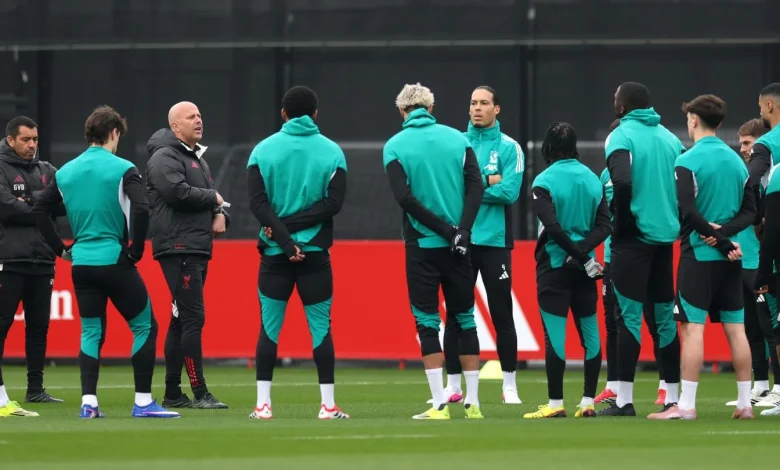 Liverpool name 21-man squad for trip to Galatasaray