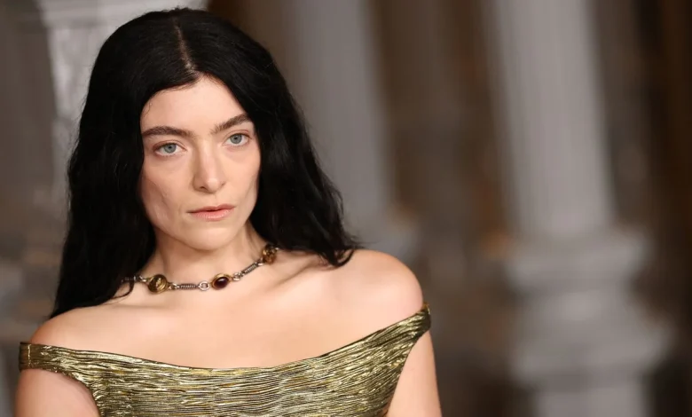 Lorde Leaves Universal Music Group