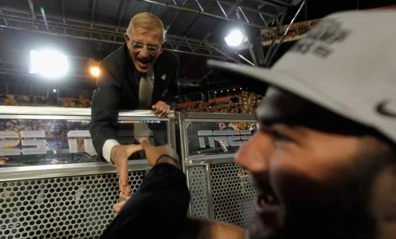 Lou Holtz’s impact on broadcasting: Former colleagues remember a competitor, friend