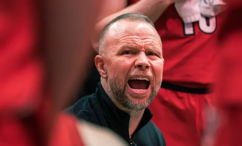 Louisville basketball must play villain role vs USF in NCAA Tournament