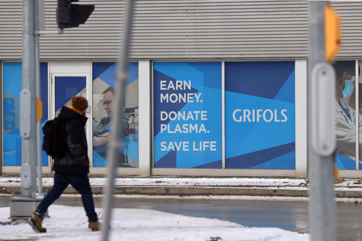 Loved ones seek answers after 22-year-old student dies while donating plasma at for-profit site in Winnipeg