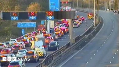 M1 closed in both directions between J21 and J21a in Leicestershire