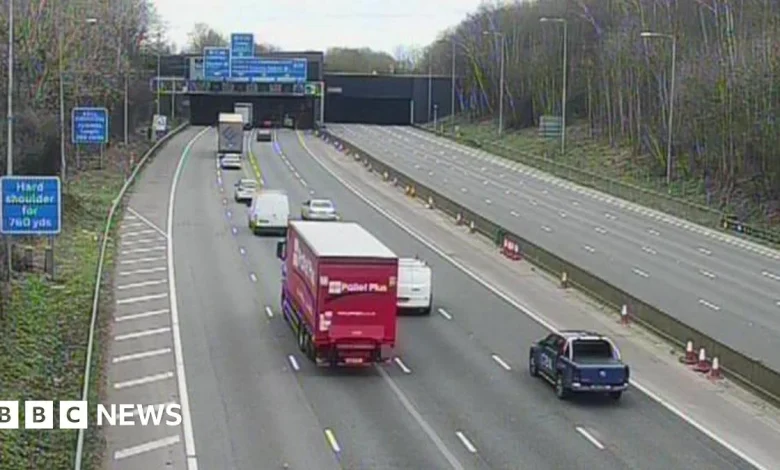 M25 closed in Essex after driver medical emergency