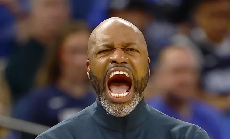 Magic Guard Suffers Injury, Heads to Locker Room vs. Timberwolves