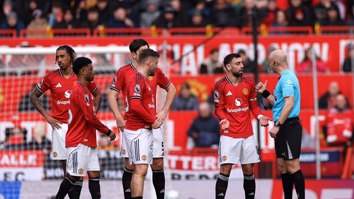 Man Utd handed VAR verdict after controversial Amadou Onana goal for Aston Villa