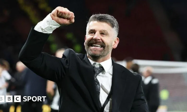 Manager Stephen Robinson joins Aberdeen from St Mirren