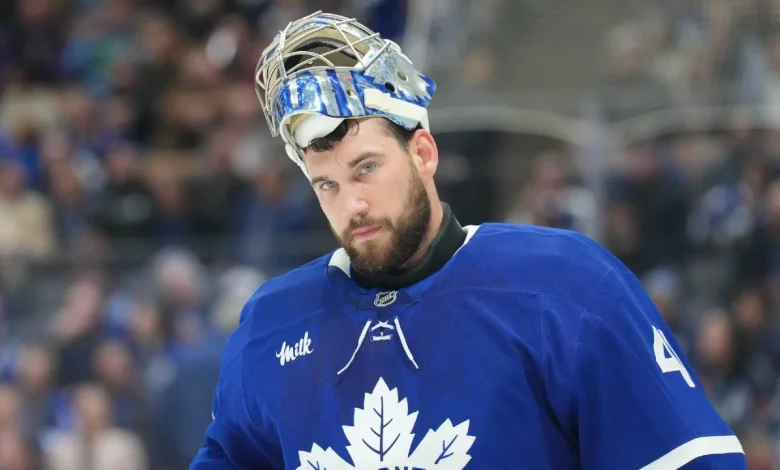 Maple Leafs' Woll forced to start after Stolarz injured in warmups